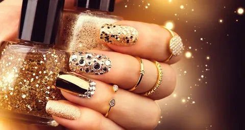 NAIL ART